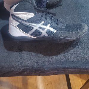 Boys wrestling shoes